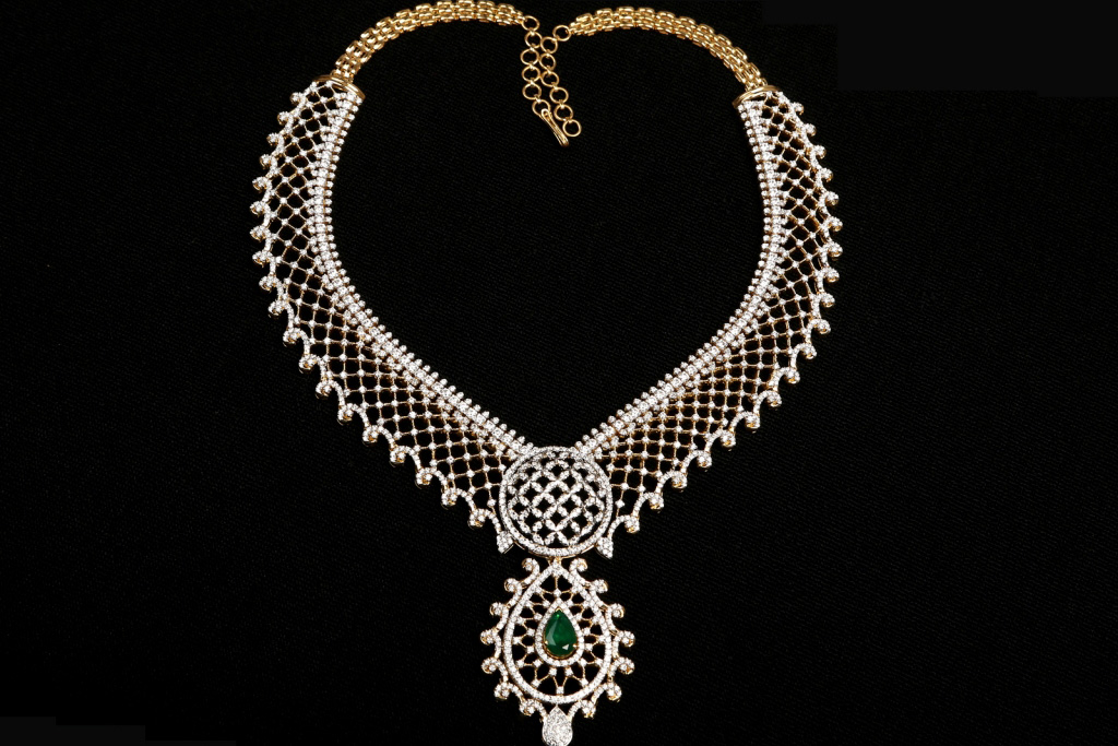 Diamond Necklaces Designs and Collections,Wedding Diamond Jewellery Collections